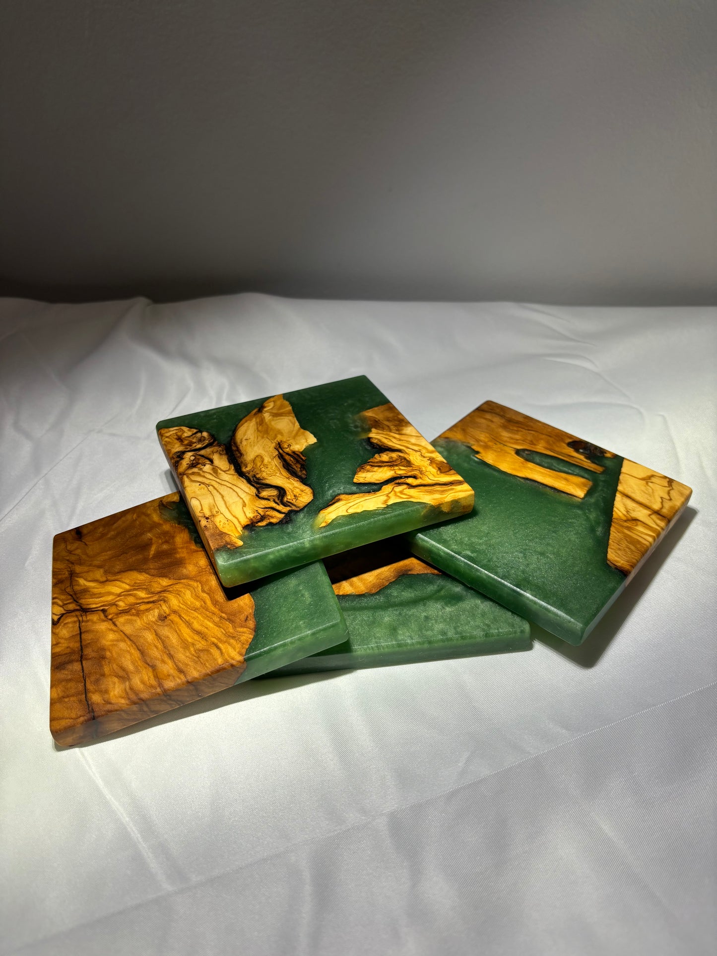 OLIVE WOOD AND SEAWEED GREEN EPOXY COASTERS