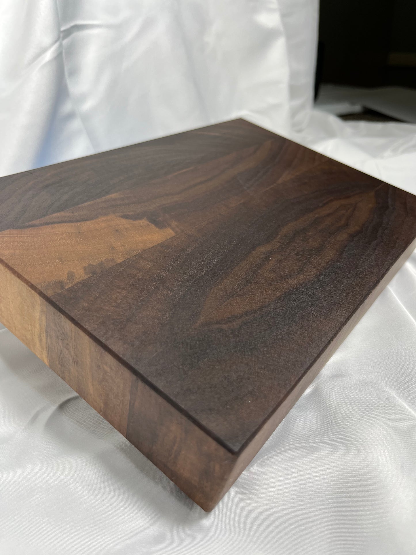 BLACK WALNUT MINI END GRAIN BUTCHER BLOCK